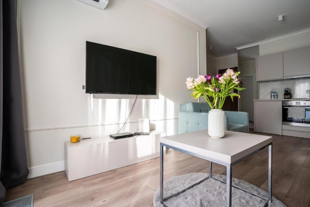 Mennica Residence By Golden Apartments Warszawa Zewnętrze zdjęcie