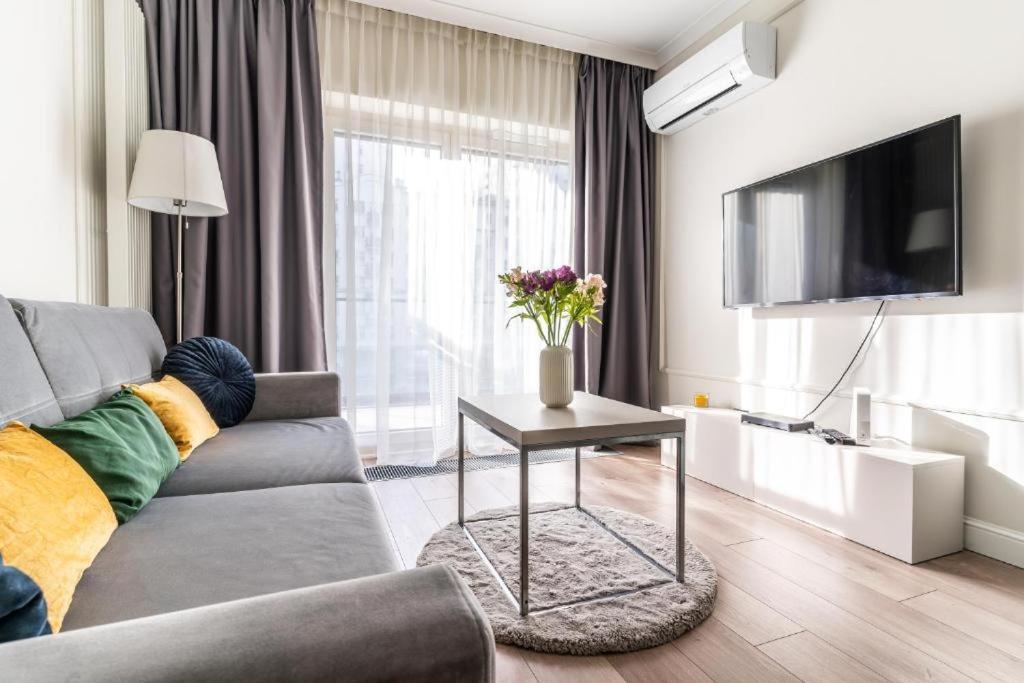 Mennica Residence By Golden Apartments Warszawa Zewnętrze zdjęcie